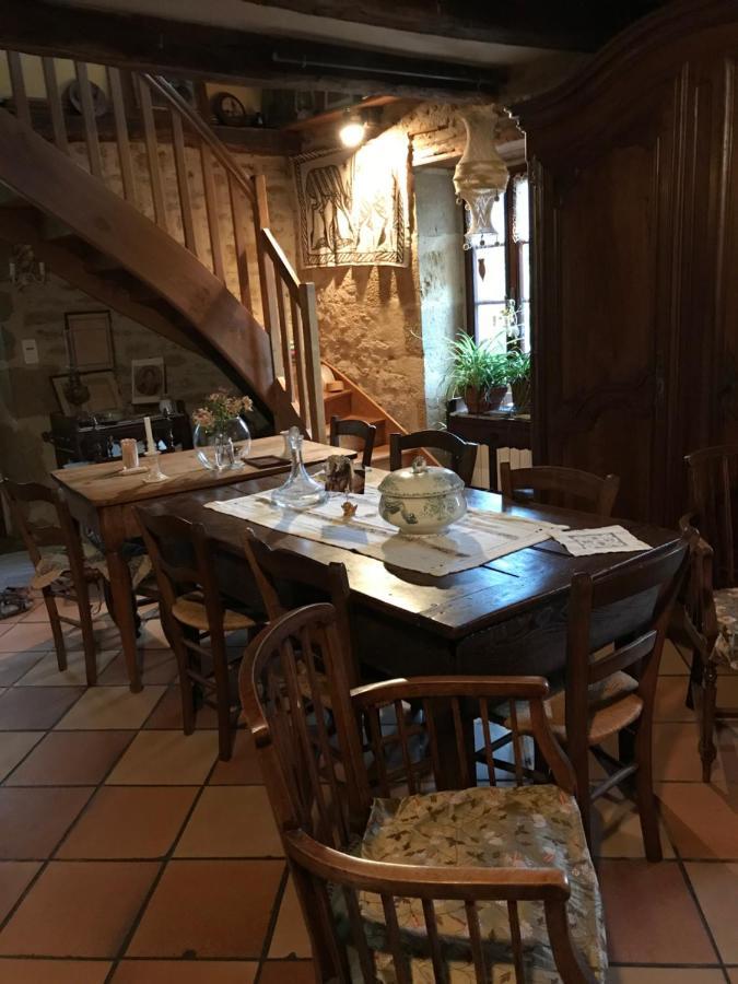 Отель La Maison D Helene Cambes  Экстерьер фото